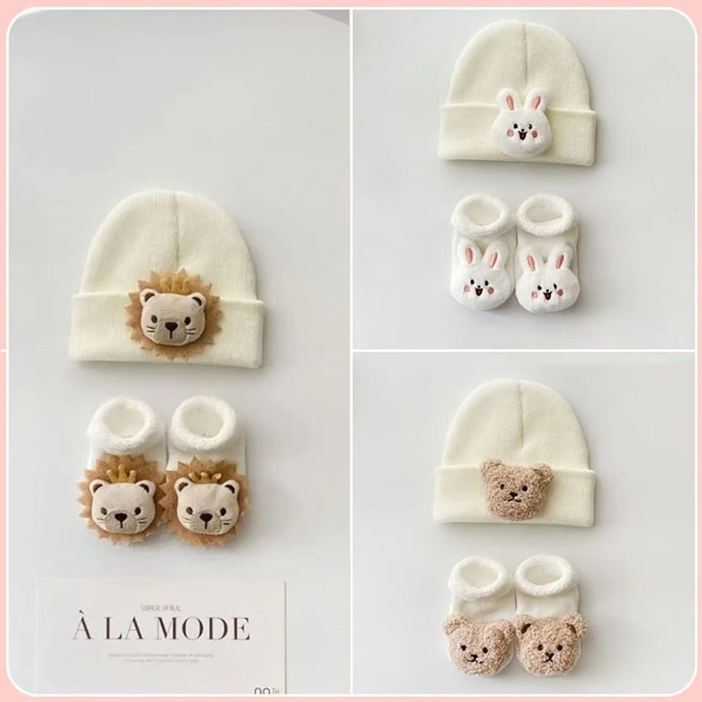 2PCS/Set New Cartoon Baby Hat  - Toddler Sock Set recension och pris